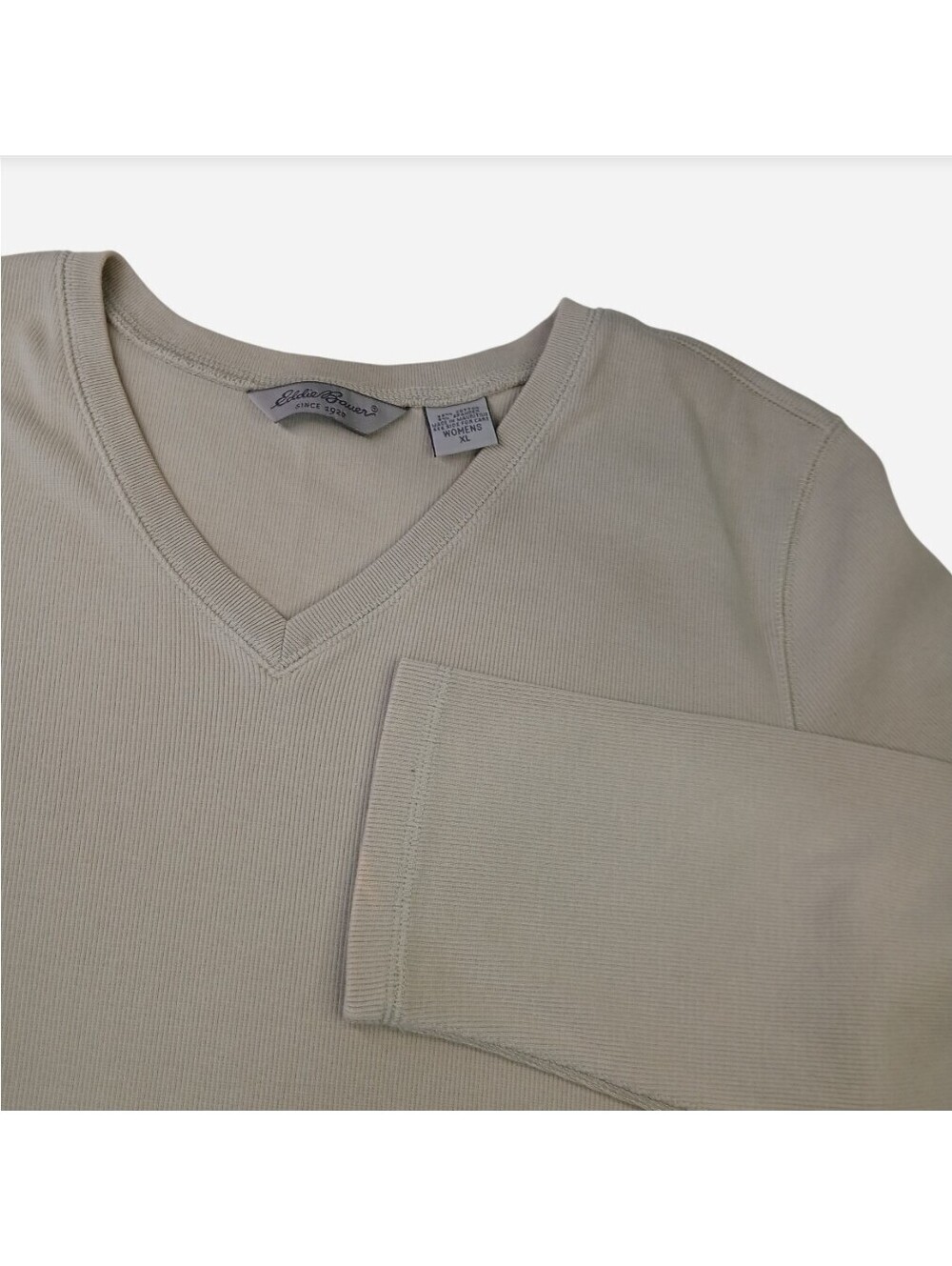 Eddie Bauer Women's XL Ribbed V-Neck Long Sleeve Top Beige Cotton Blend